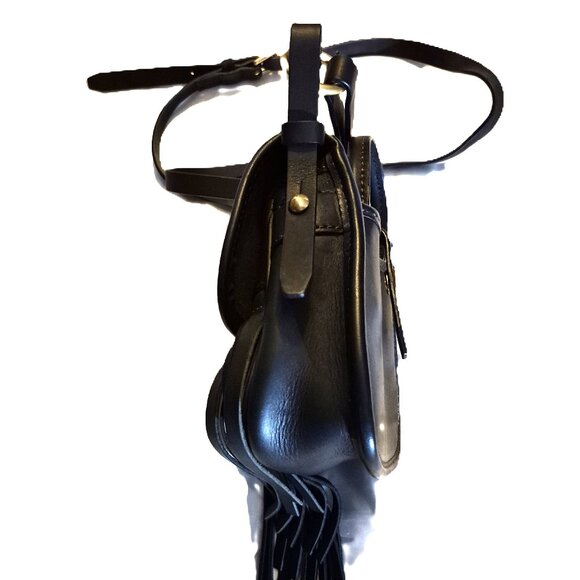 Vintage. Dooney and Bourke ,.FIONA Crossbody, mini saddlebag. NWOT, black. 2005 - Picture 8 of 13